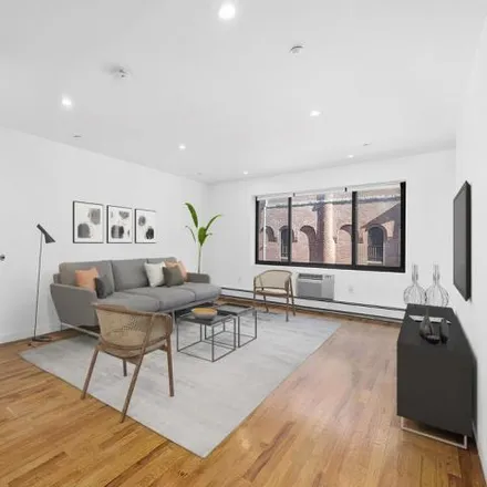 Image 2 - 443 7th Avenue, New York, NY 11215, USA - House for rent