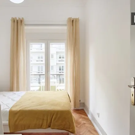 Rent this 7 bed room on unnamed road in Lisbon, Portugal