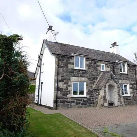 Buy this 3 bed house on unnamed road in Penrhos Garnedd, LL57 4BY