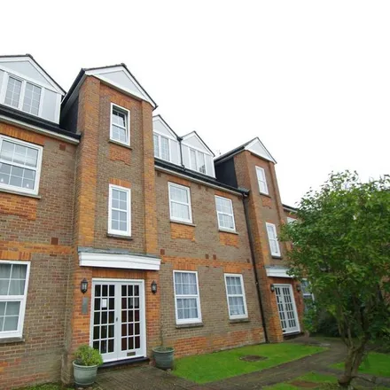 Rent this 1 bed apartment on Marlborough Road in Watford, WD18 0QY