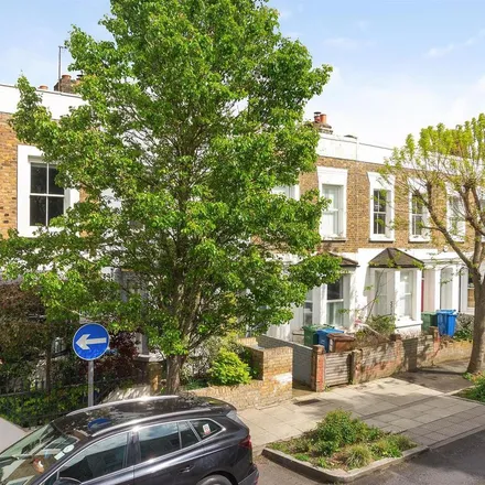 Rent this 3 bed apartment on 77 Lyndhurst Way in London, SE15 4PT