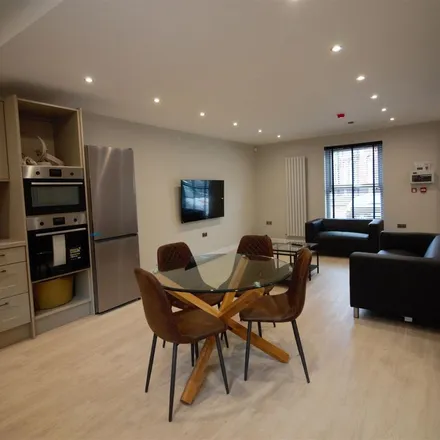Rent this 4 bed apartment on 161 Royal Park Road in Leeds, LS6 1HW