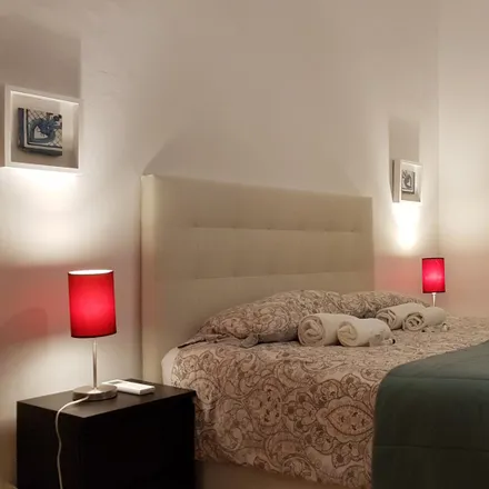 Rent this 2 bed apartment on Rua das Gáveas 11 in 1200-208 Lisbon, Portugal