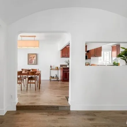 Image 7 - 5512 Templeton Street, Los Angeles, CA 90032, USA - House for sale