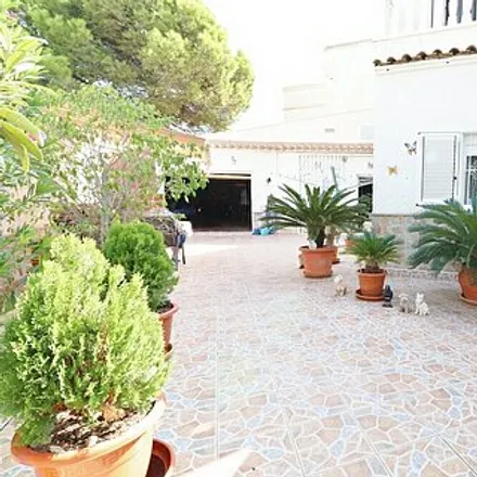 Buy this 5 bed duplex on 03189 Orihuela