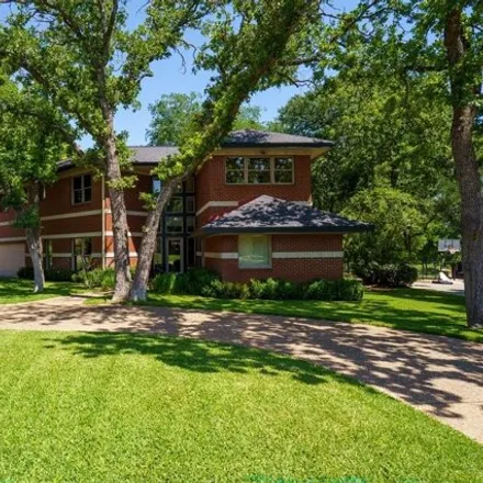 Buy this 4 bed house on 30335 Oak Tree Drive in Georgetown, TX 78628