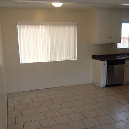 Image 4 - 22125 Tehama Road, Cotners Corner, Apple Valley, CA 92308, USA - Apartment for rent