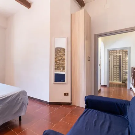 Rent this 2 bed house on Molfetta in Piazza Aldo Moro, 70056 Molfetta BA