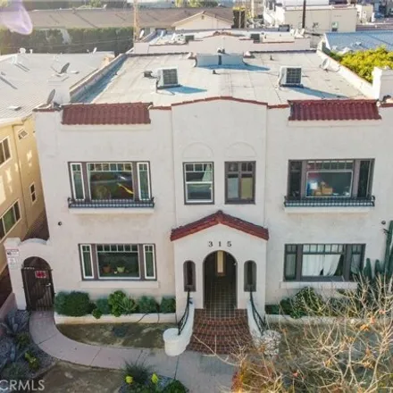 Image 4 - Bixby Gardens, 311 Cherry Avenue, Long Beach, CA 90802, USA - House for sale