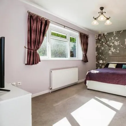 Image 6 - Worthing Close, Sefton, PR8 2HB, United Kingdom - House for sale