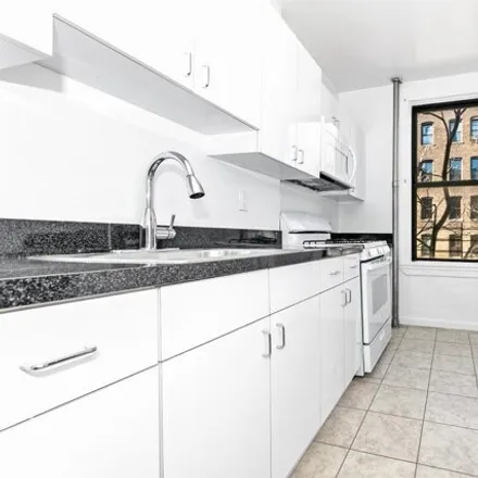 Image 4 - 555 West 170th Street, New York, NY 10032, USA - House for rent