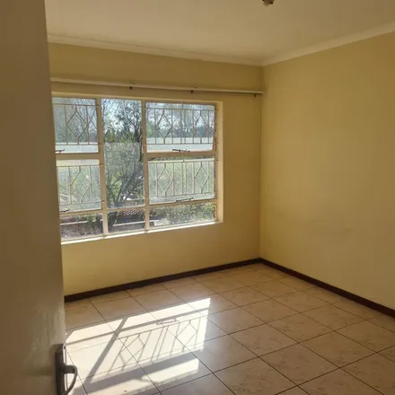 Image 9 - unnamed road, Johannesburg Ward 32, Sandton, 2054, South Africa - Apartment for rent