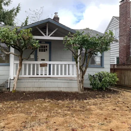 Buy this 2 bed house on 3947 Northeast 69th Avenue in Portland, OR 97213