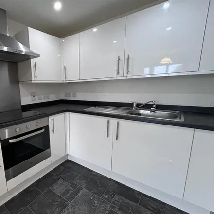 Image 3 - Mulberry Close, Luton, LU1 1BX, United Kingdom - Apartment for rent