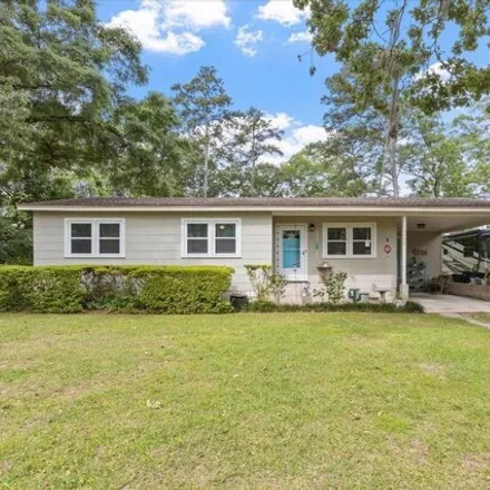 Buy this 3 bed house on 1148 Carrin Drive in Lafayette, Tallahassee