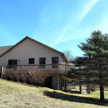 Image 5 - West South County Line Road, Fremont Township, MI, USA - House for sale