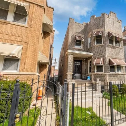 Image 3 - 4332 West Haddon Avenue, Chicago, IL 60651, USA - House for rent
