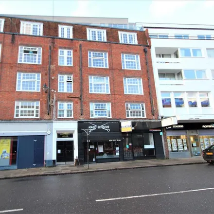 Rent this studio apartment on Eastgate House in High Street, Guildford