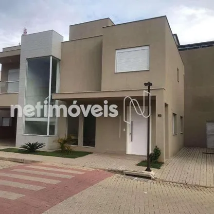 Buy this 4 bed house on Avenida Maria da Glória Rocha in Sede, Contagem - MG