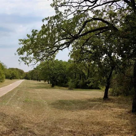 Image 4 - 1533 Ranger Highway, Weatherford, TX 76086, USA - House for sale