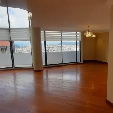 Rent this 4 bed apartment on Rincon el Bosque in Avenida Mariscal Sucre, 170104