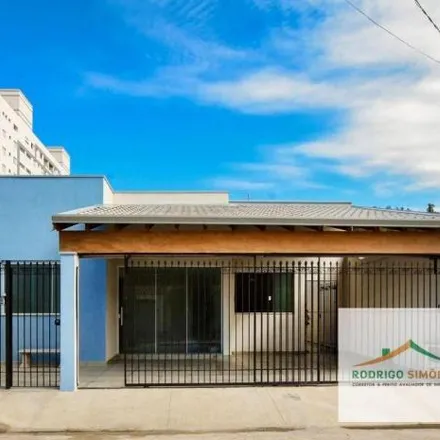 Buy this 1studio house on Rua Prefeito Tigre Maia in Pinheirinho, Itajubá - MG