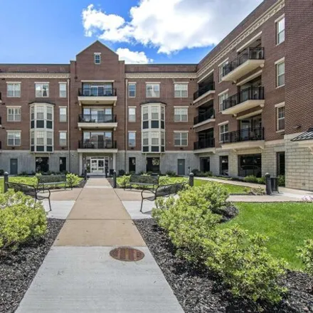 Buy this 2 bed condo on 1219 Napoleon Street in South Bend, IN 46617