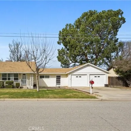 Buy this 3 bed house on 303 Maple Street in Shafter, CA 93263