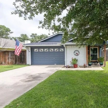 Buy this 3 bed house on 2840 Daniel Boone Trail in Temple, TX 76502