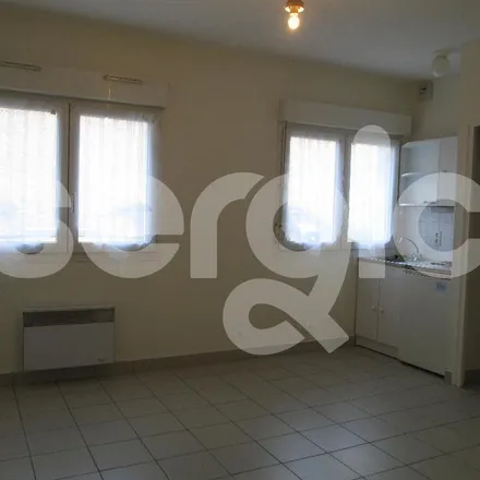 Rent this 1 bed apartment on 7 Rue Léon Blum in 80000 Amiens, France