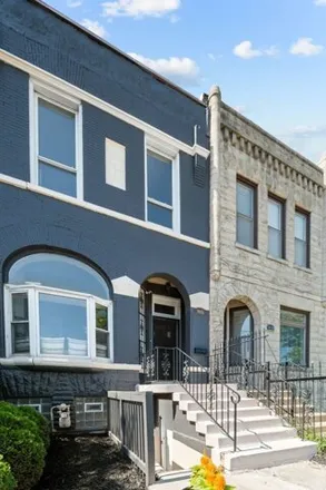 Rent this 3 bed house on 3806 South Indiana Avenue in Chicago, IL 60653