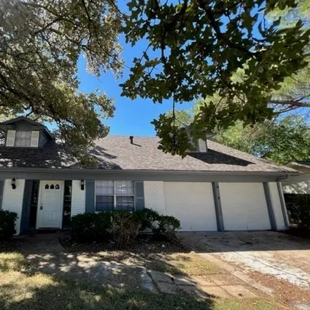 Buy this 4 bed house on 1308 Cochise Drive in Arlington, TX 76012