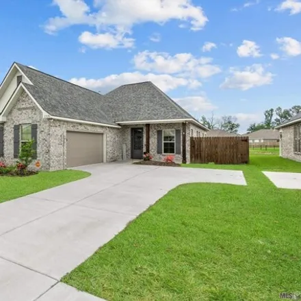 Buy this 3 bed house on unnamed road in Prairieville, LA 70769