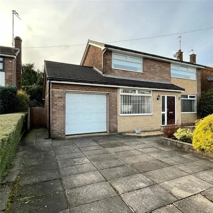 Buy this 3 bed house on Thornbank Close in Heywood, OL10 2NH