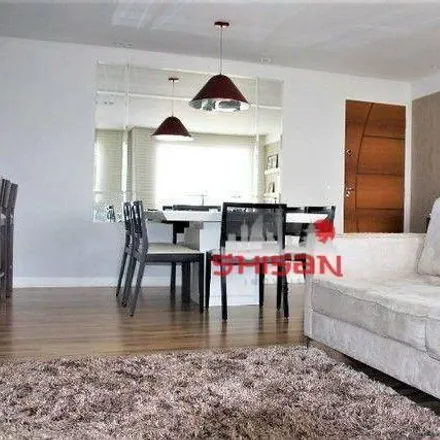 Buy this 2 bed apartment on Rua Francisco Justino de Azevedo 80 in Aclimação, São Paulo - SP