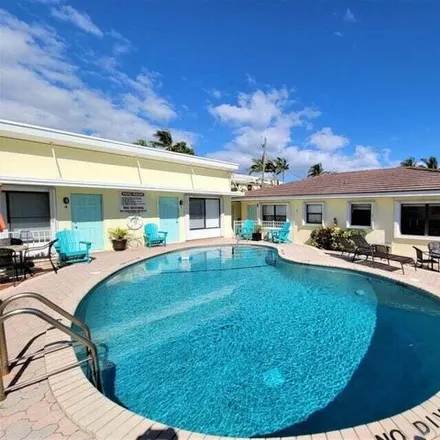 Image 3 - 3 Tropical Drive, Ocean Ridge, Palm Beach County, FL 33435, USA - Apartment for rent