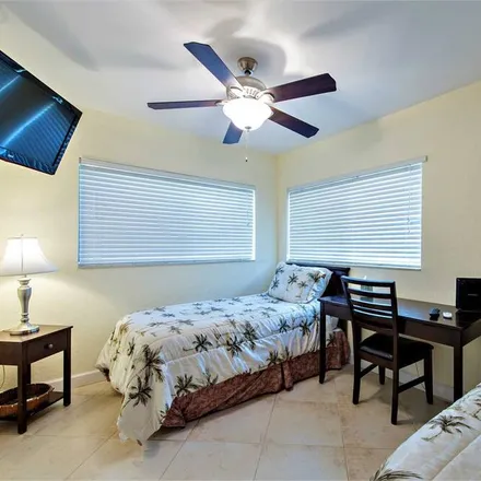 Rent this 3 bed house on Lauderdale-by-the-Sea in FL, 33303