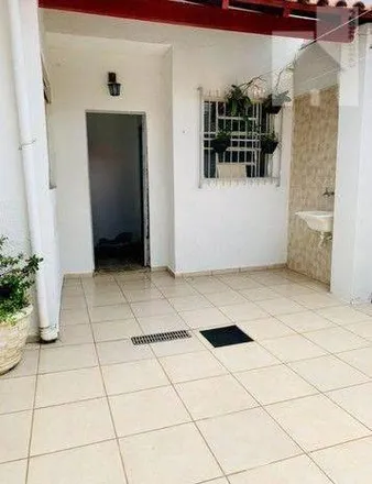 Buy this 2 bed house on Rua Malvina Bressani in Vila Rami, Jundiaí - SP