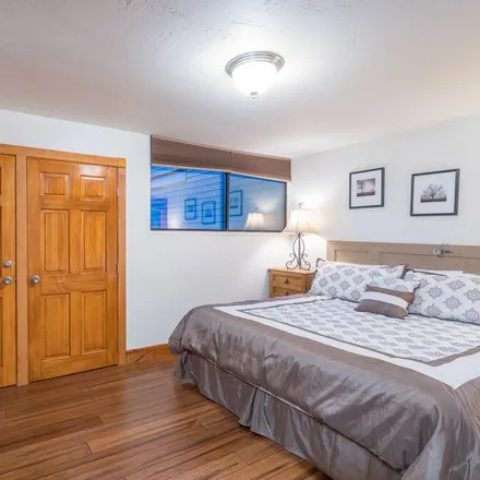 Rent this 6 bed condo on Telluride in CO, 81435