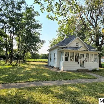 Buy this 2 bed house on 628 South Adams Avenue in Mason City, IA 50401