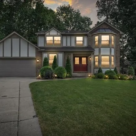 Image 1 - 2147 Hickory Leaf Court North, Rochester Hills, MI 48309, USA - House for rent