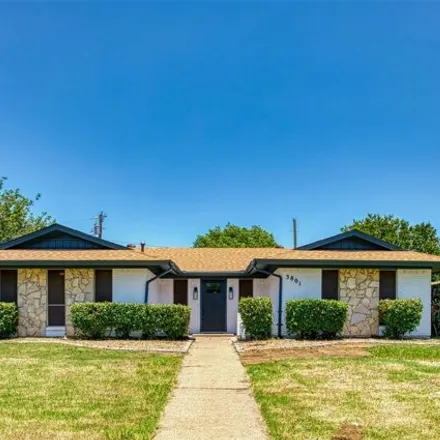 Buy this 3 bed house on 3105 Cheyenne Street in Irving, TX 75062