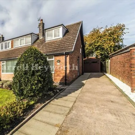 Buy this 4 bed house on Whitefield Road in Penwortham, PR1 0QQ
