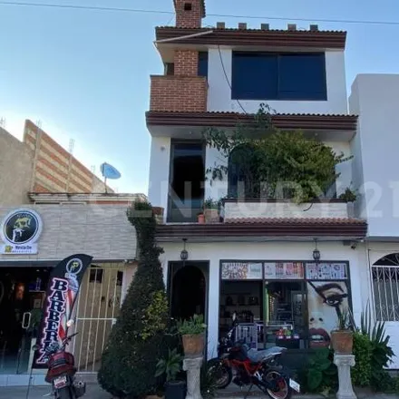 Buy this 6 bed house on Calle Alemania in 72310 Puebla, PUE