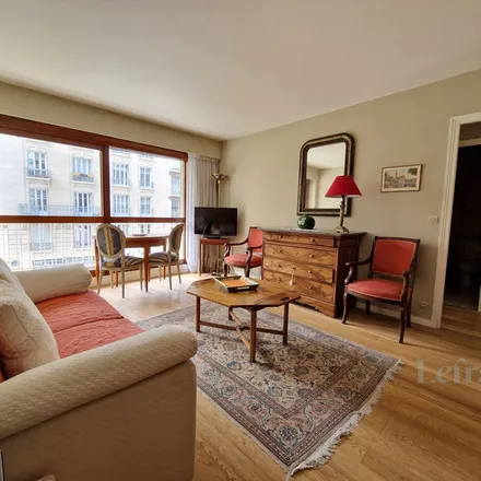 Rent this 2 bed apartment on 27 Rue Péclet in 75015 Paris, France