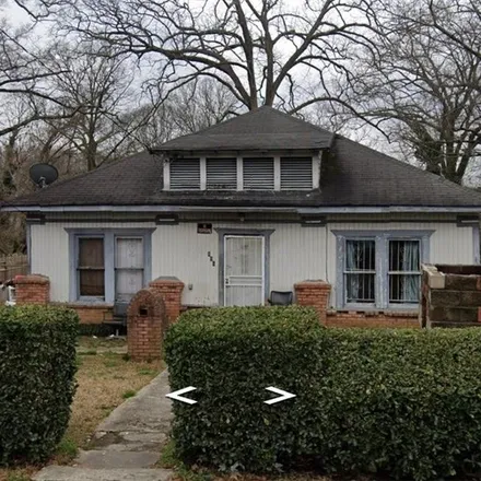 Buy this 4 bed house on 896 Hollywood Road Northwest in Simsville, Atlanta