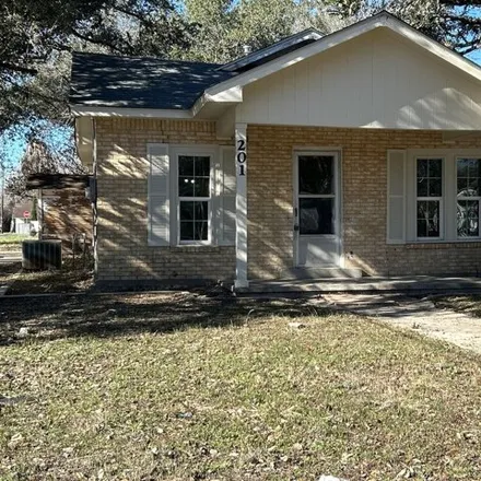 Buy this 2 bed house on 1420 North Jefferson Street in Beeville, TX 78102