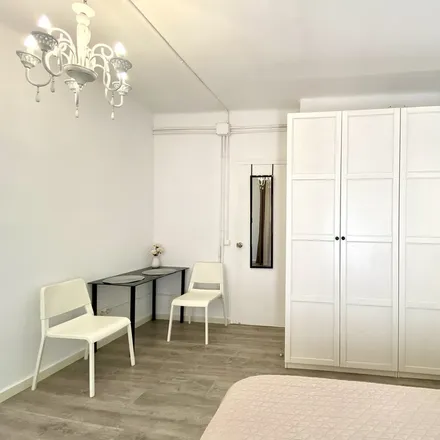 Image 7 - Barcelona, Navas, CT, ES - Apartment for rent
