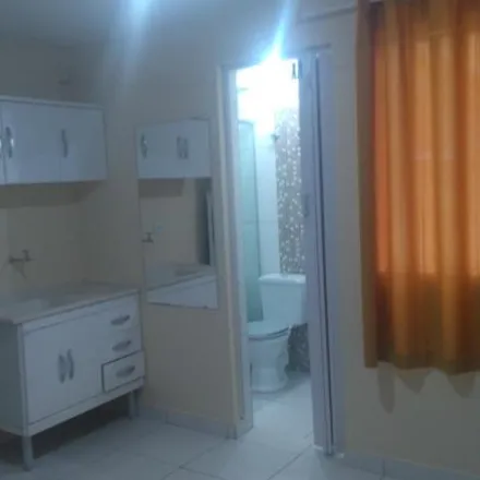 Rent this studio apartment on Avenida Engenheiro Heitor Antônio Eiras Garcia in Jardim Guaraú, São Paulo - SP