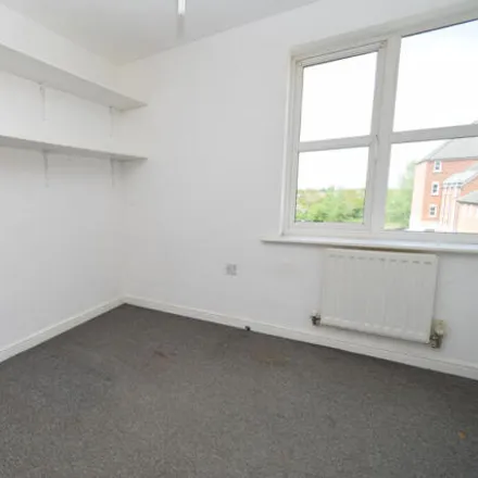 Image 5 - Brompton Road, Leicester, LE5 1PQ, United Kingdom - Apartment for sale